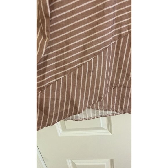 blouse - Picture 4 of 6